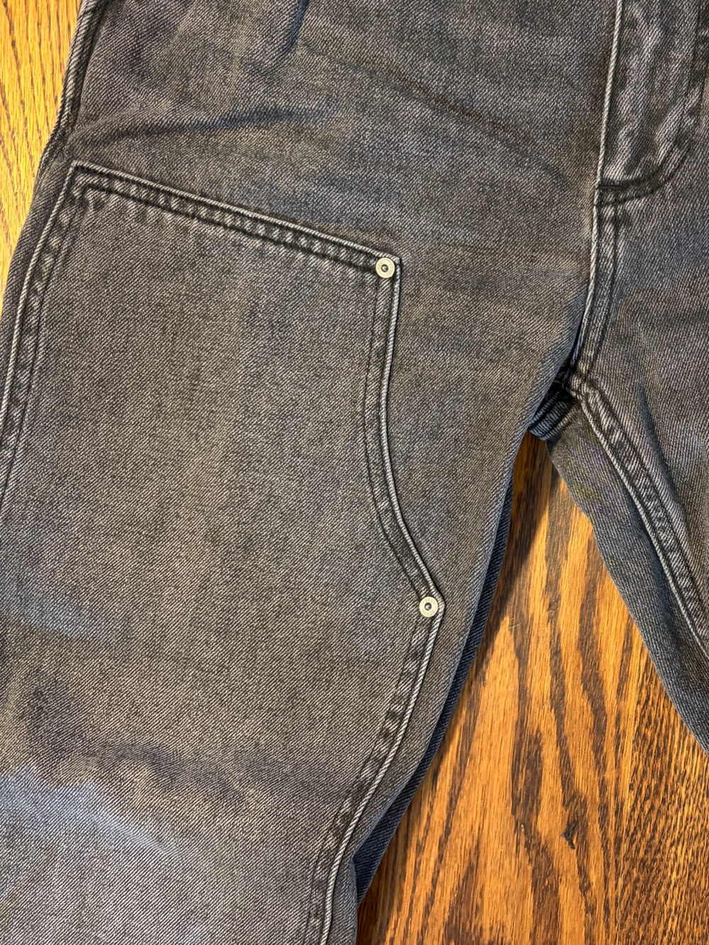 Aritzia Straight Leg Jeans in Washed Black - Picture 5 of 5